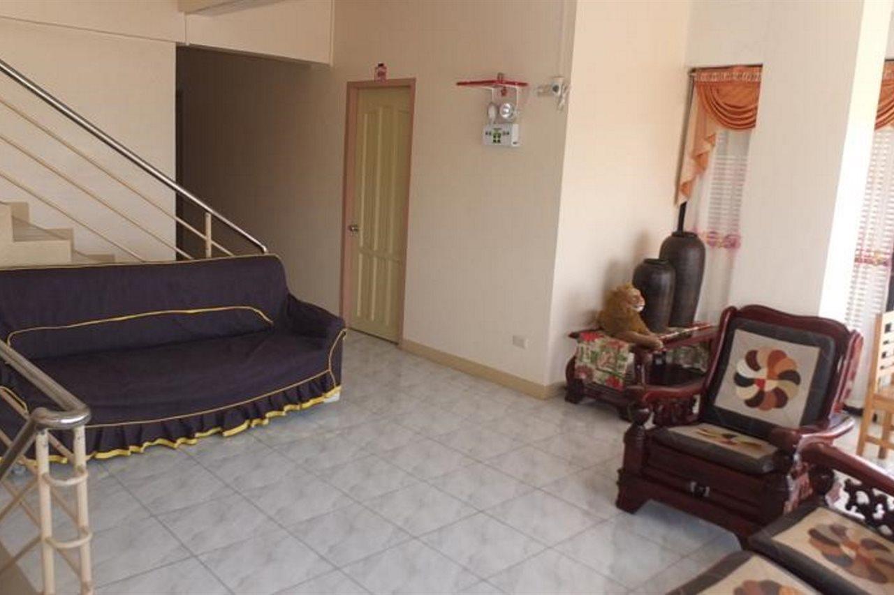 Constrell Pension House Tagbilaran City Exterior photo